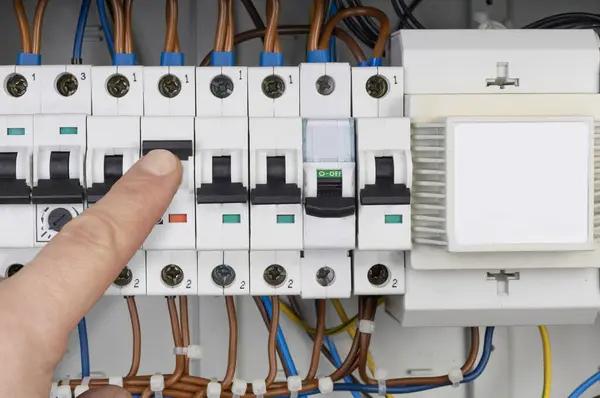 Fast and Safe Electrical Service in Portland Area