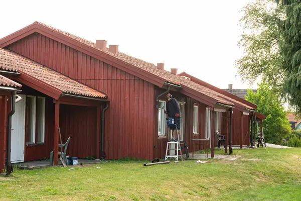 How Regular Maintenance Extends the Life of a house repaint